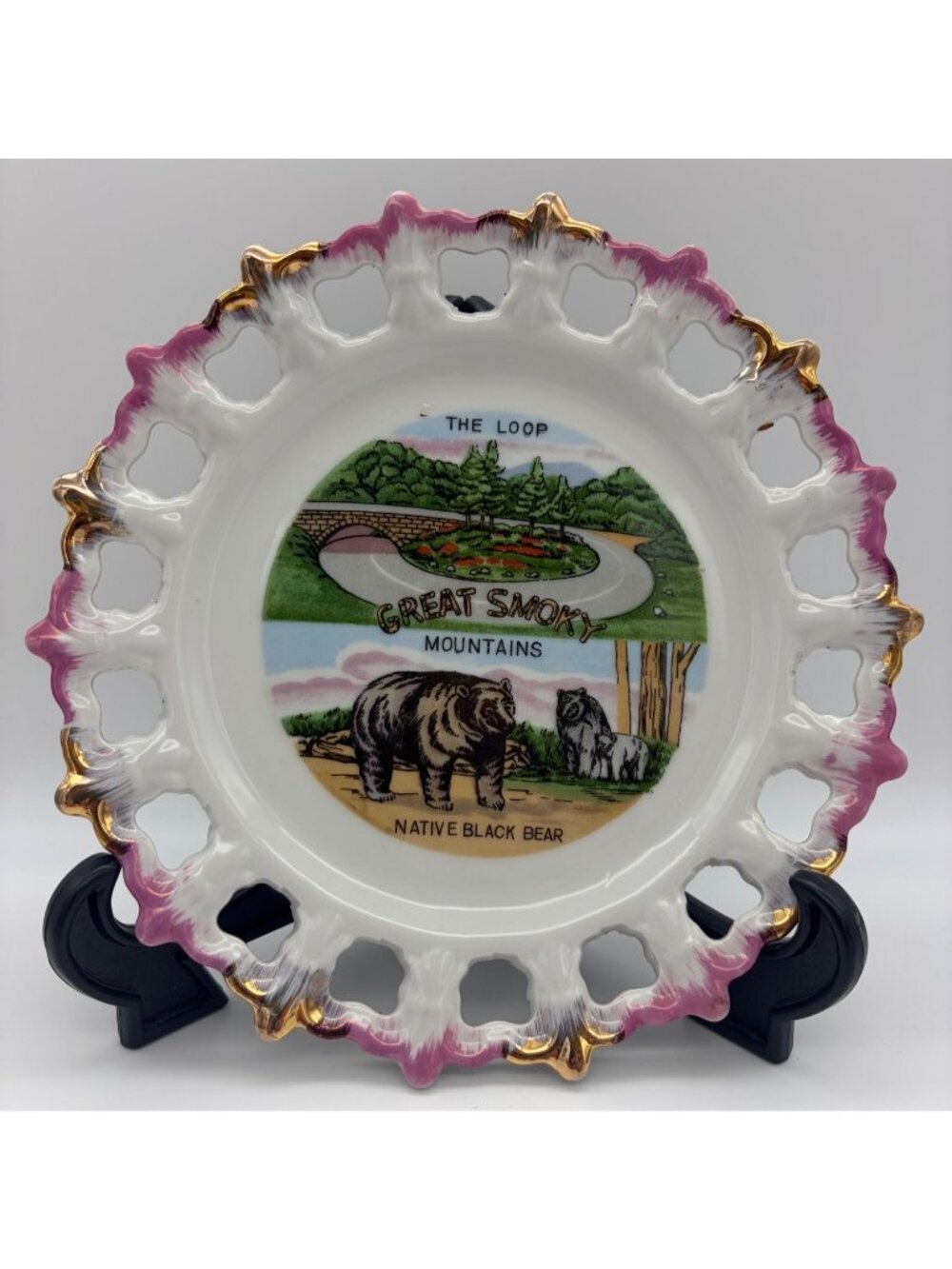 Vintage Kenmar Great Smoky Mountains Black Bear Souvenir Plate Japan Pierced Rim - Picture 1 of 5